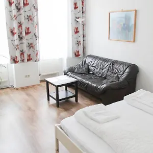 https://4you-1.vienna-besthotels.com