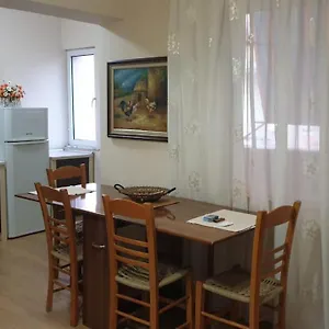 https://valentinas-apartment.albaniahotels.org